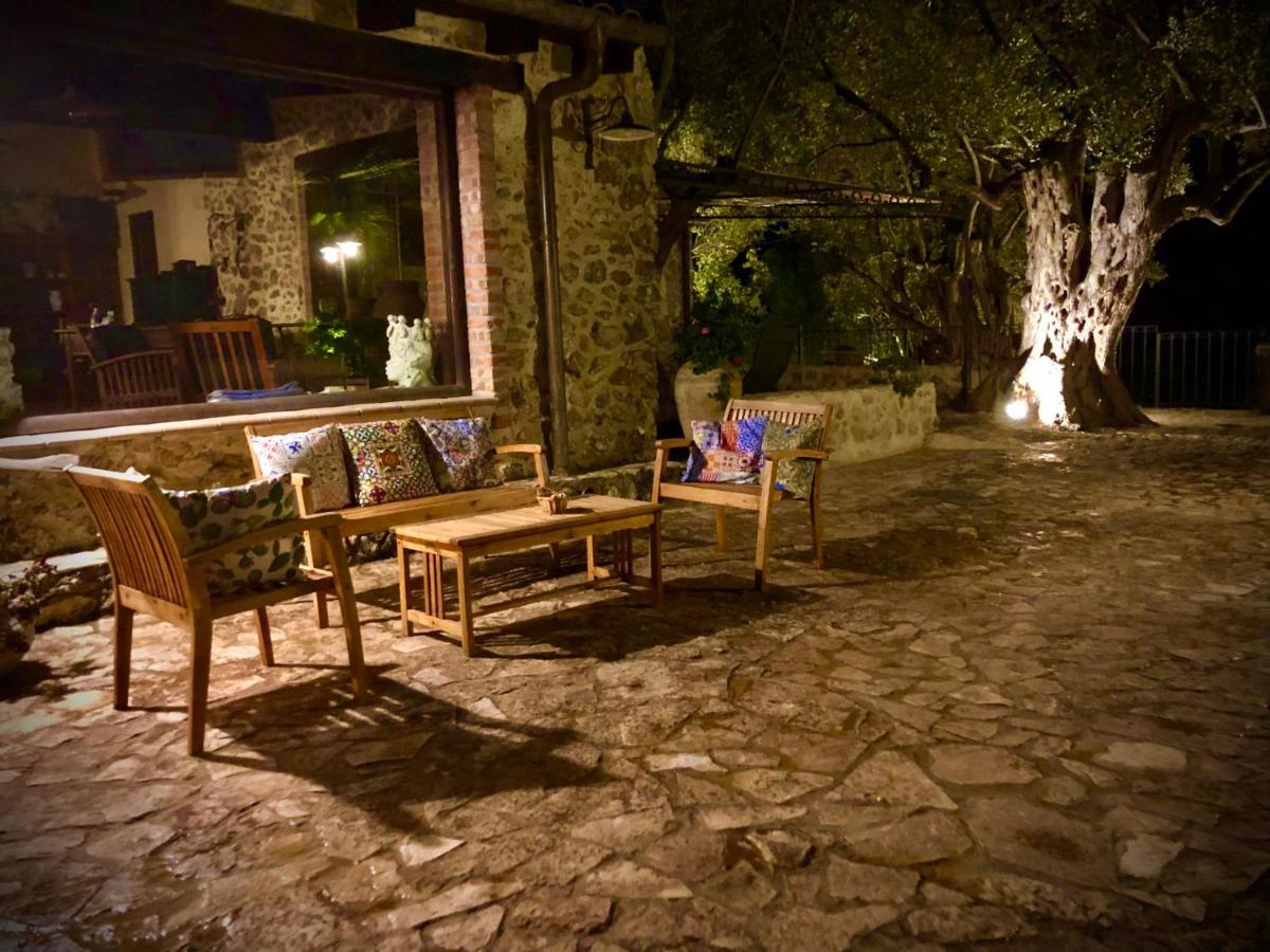 Agriturismo Roba Degli Ulivi Villa Agrigento Exterior photo